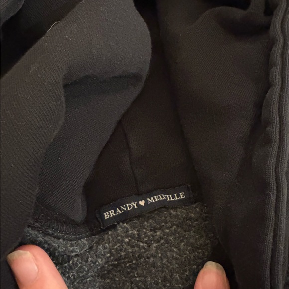 Brandy Melville Black Suisse 1994 Sweatshirt - Picture 4 of 4